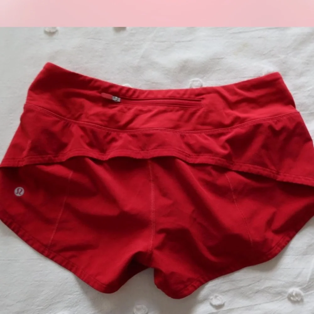 Lululemon speed up shorts size 4 red - Picture 2 of 3